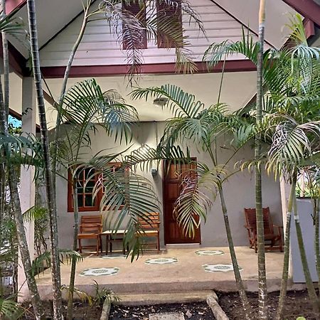 Coconut Bungalow Nai Yang Beach 외부 사진