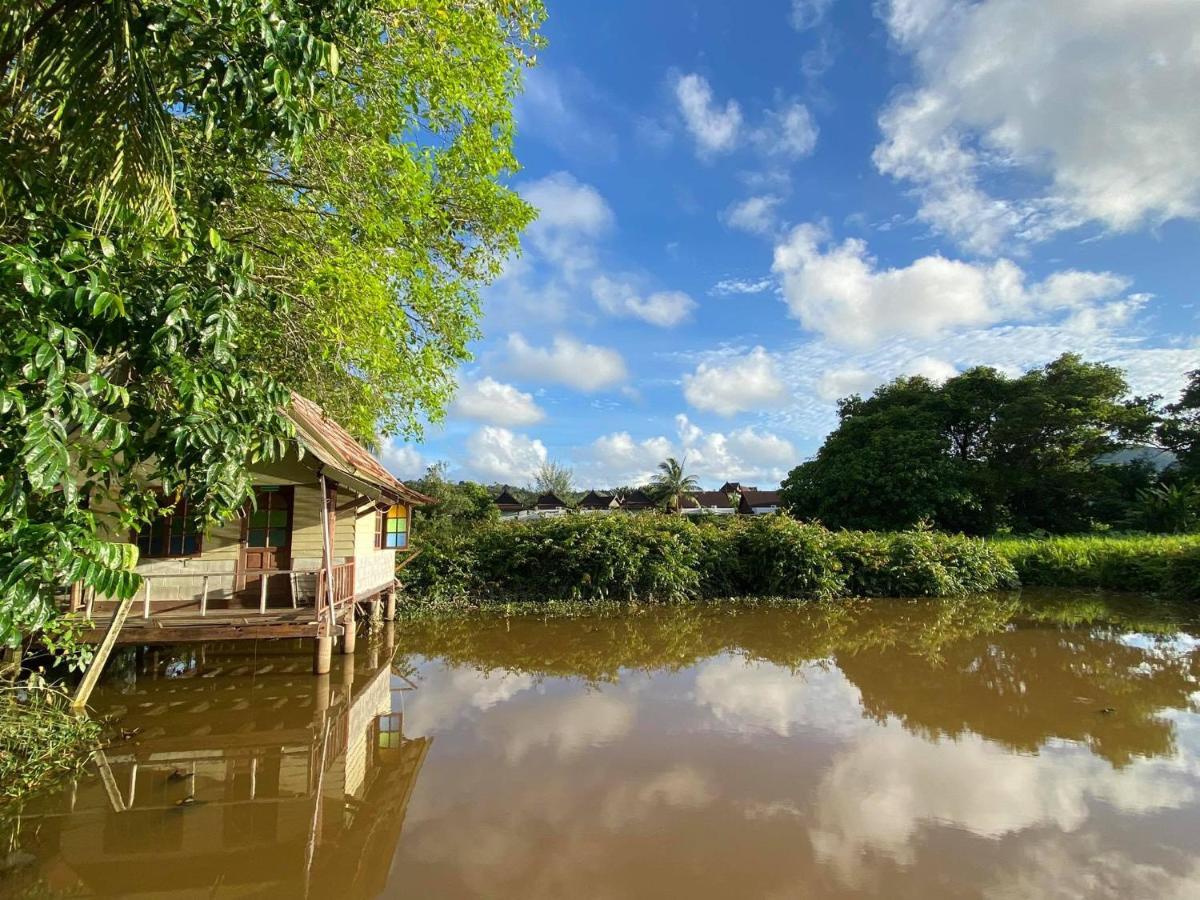 Coconut Bungalow Nai Yang Beach 외부 사진
