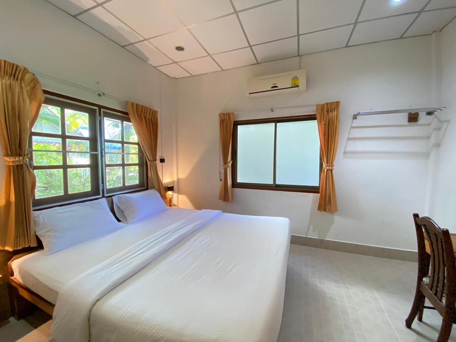 Coconut Bungalow Nai Yang Beach 외부 사진