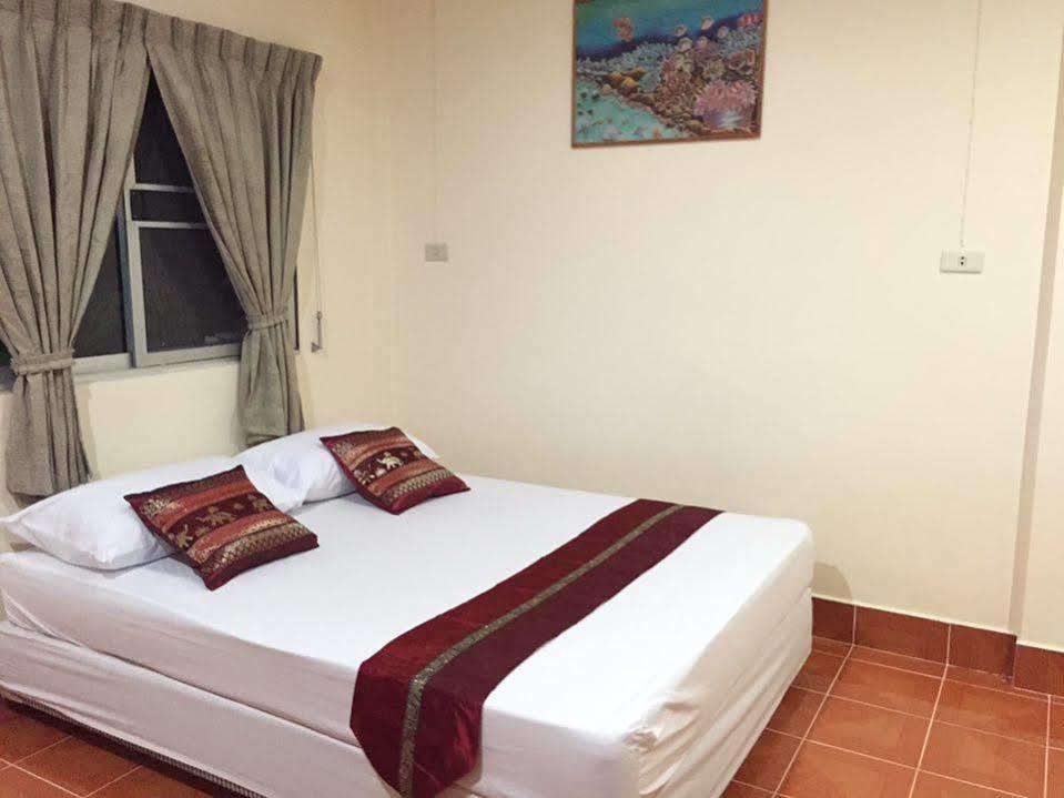 Coconut Bungalow Nai Yang Beach 외부 사진