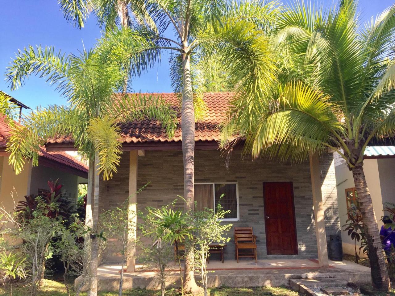 Coconut Bungalow Nai Yang Beach 외부 사진