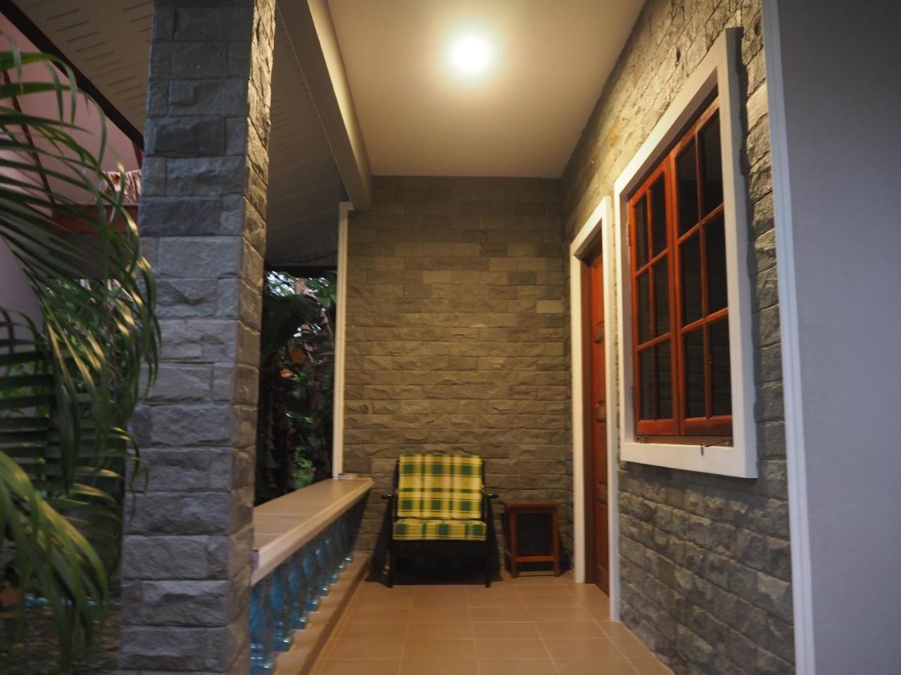 Coconut Bungalow Nai Yang Beach 외부 사진